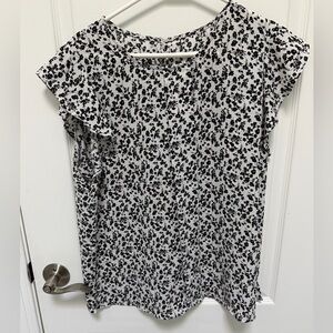 Timeless Black & White Floral Print Women's Top,Size Large,Flutter Short Sleeve